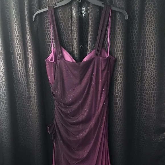 Dark Purple Full Length Homecoming/Prom Dress - Picture 4 of 6